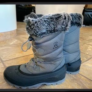 Kamik women’s winter boots size 9